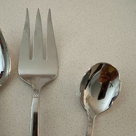 GORHAM Lady Anne 18/10 Stainless Steel Serving Pieces - Picture 3 of 4